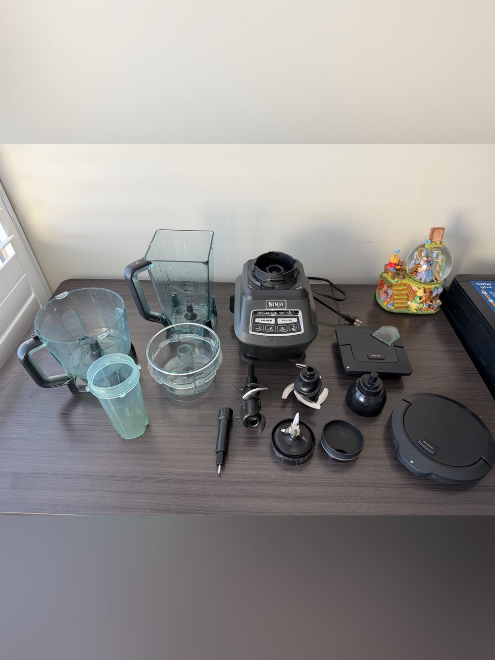 Ninja BL772 Mega Kitchen System Blender & Food Processor Bundle 1500W 72 Oz - Picture 3 of 17